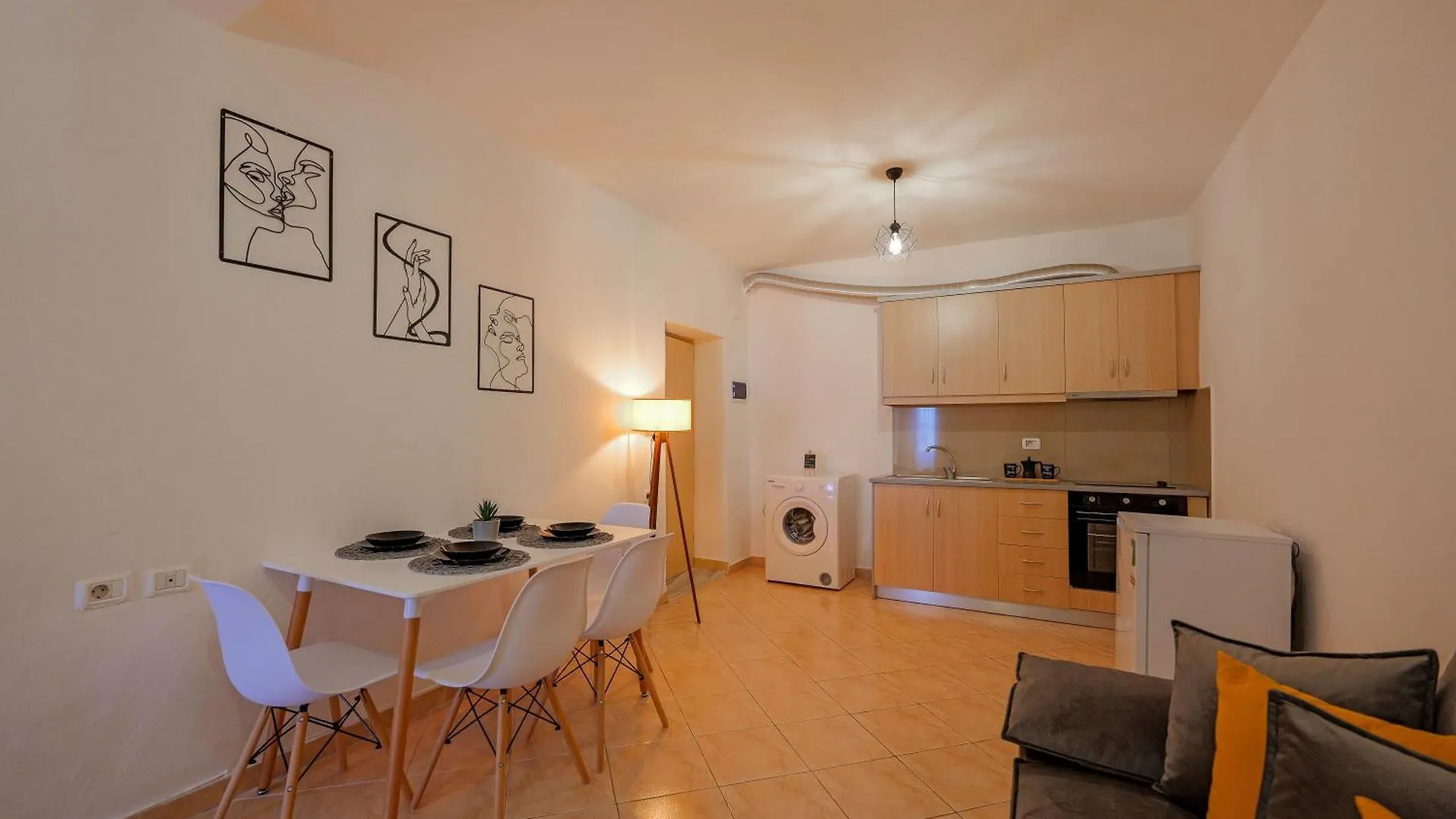 Budo Apartments Sarande
